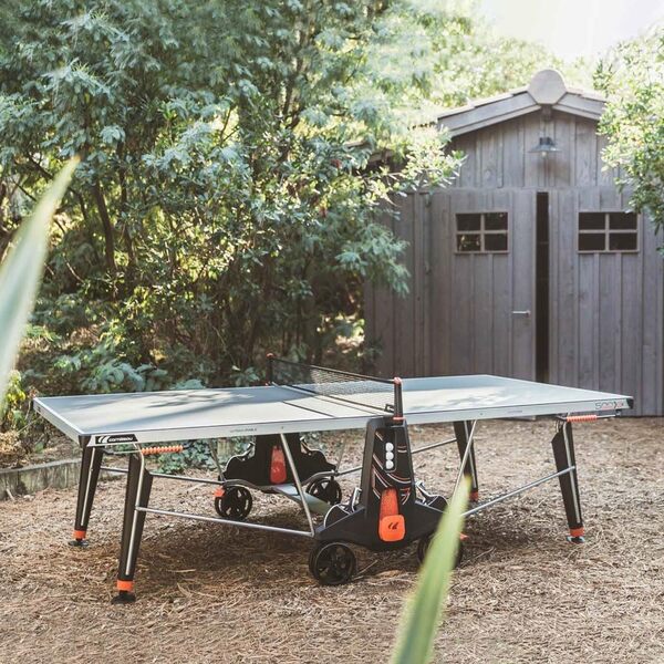 Cornilleau- 500X Outdoor Table de Ping Pong d'Extérieur Loisir - Made in France (Plateau Bleu ou Noir 6mm)