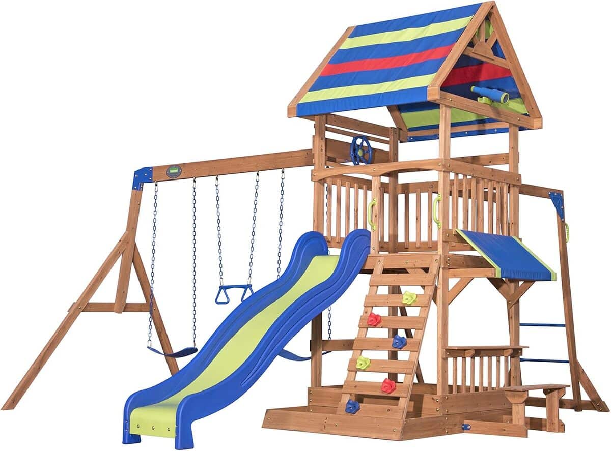 Test de l'aire de jeux Backyard Discovery Northbrook : bois et aventures en extérieur