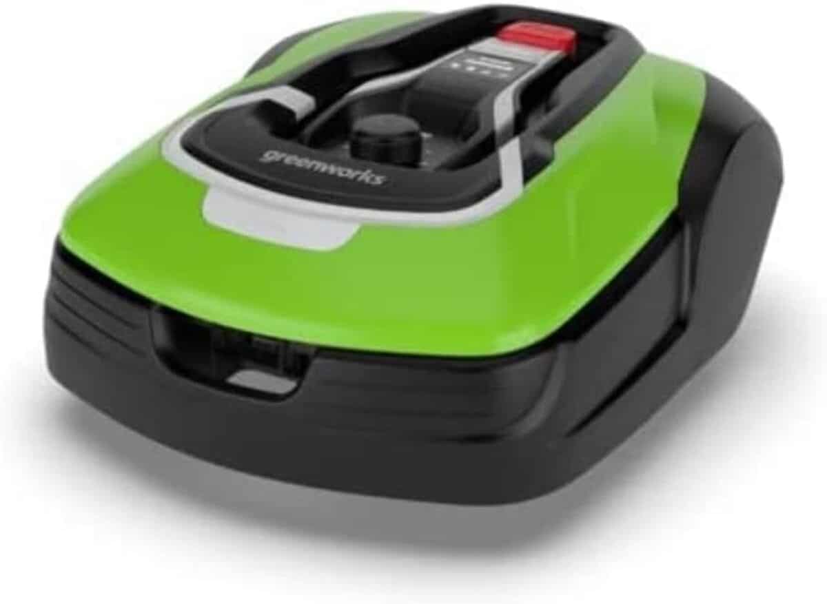 Test : tondeuse robot Greenworks Optimow 10 ultra silencieuse et performante
