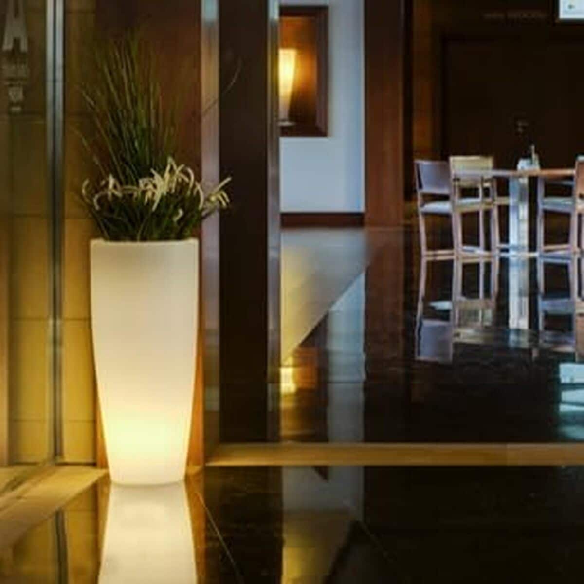 Avis sur le pot lumineux blanc de New Garden