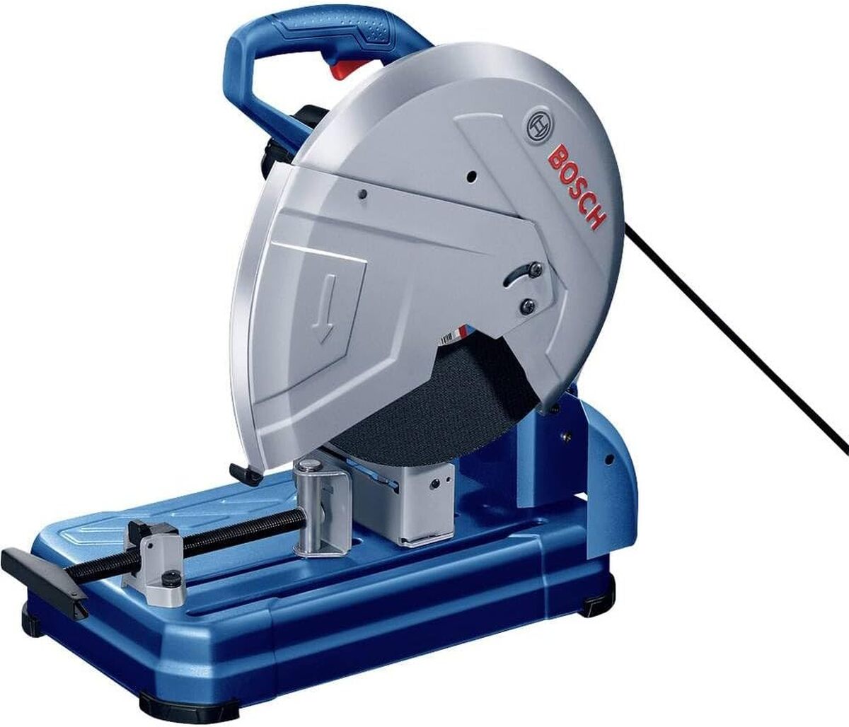 Test Bosch GCO 14-24 J : tronçonneuse puissante et efficace