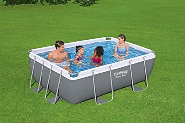 Découvrez notre test détaillé de la piscine Bestway Power Steel : évaluez son cadre robuste, sa filtration efficace et ses performances pour votre jardin.